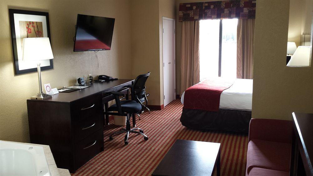 Comfort Suites Waycross Ngoại thất bức ảnh