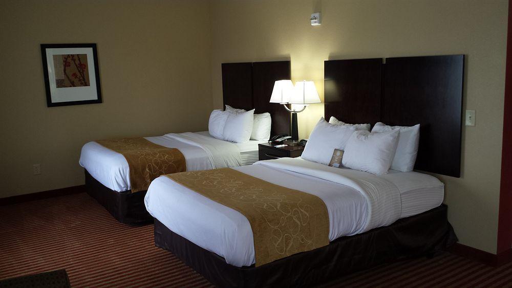 Comfort Suites Waycross Ngoại thất bức ảnh