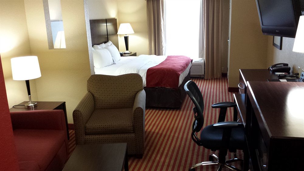 Comfort Suites Waycross Ngoại thất bức ảnh